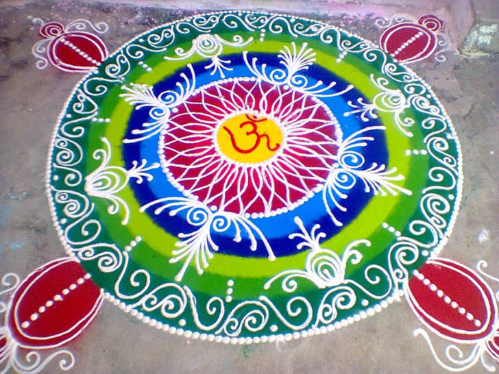 Alluring Vishwakarma Puja Rangoli